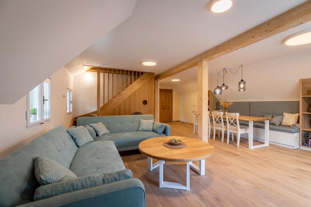 Apartmany U 3 Zbuju Malenovice  Bagian luar foto